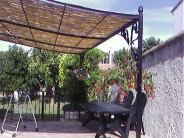 Pergola en fer forgé sur mesure secteur Luberon